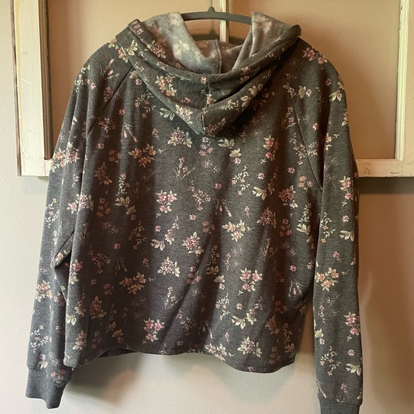 Maurices Gray and Pink Floral Hoodie Sweatshirt - Picture 3 of 3